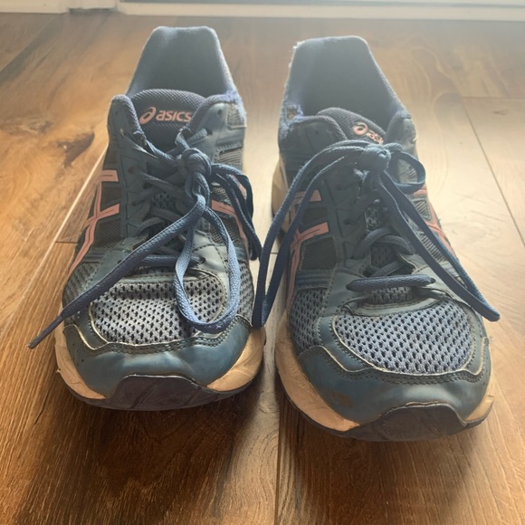 ASICS - Picture 3 of 5